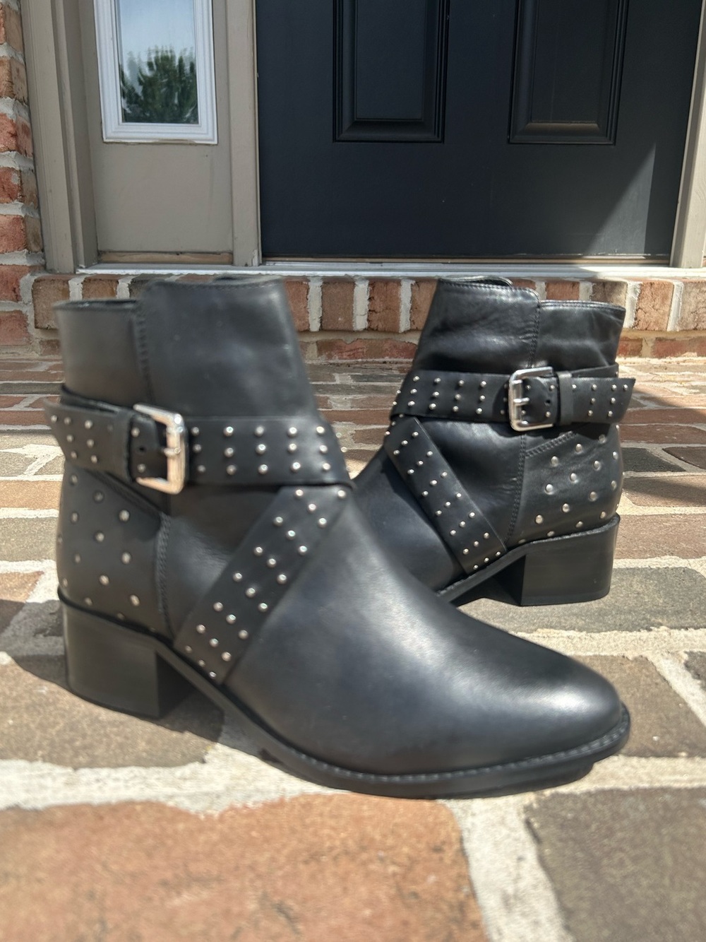 Steve Madden Black Leather Studded Harness Ankle Booties Almond Toe 7